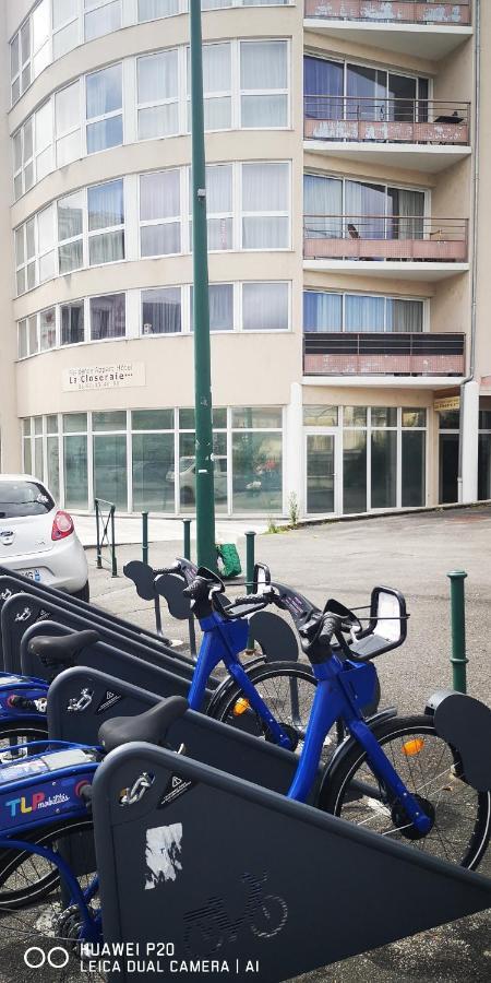 Studio 24M2 Au 4Eme Etage Ascenseur A Cote De La Gare Sncf Lourdes Esterno foto